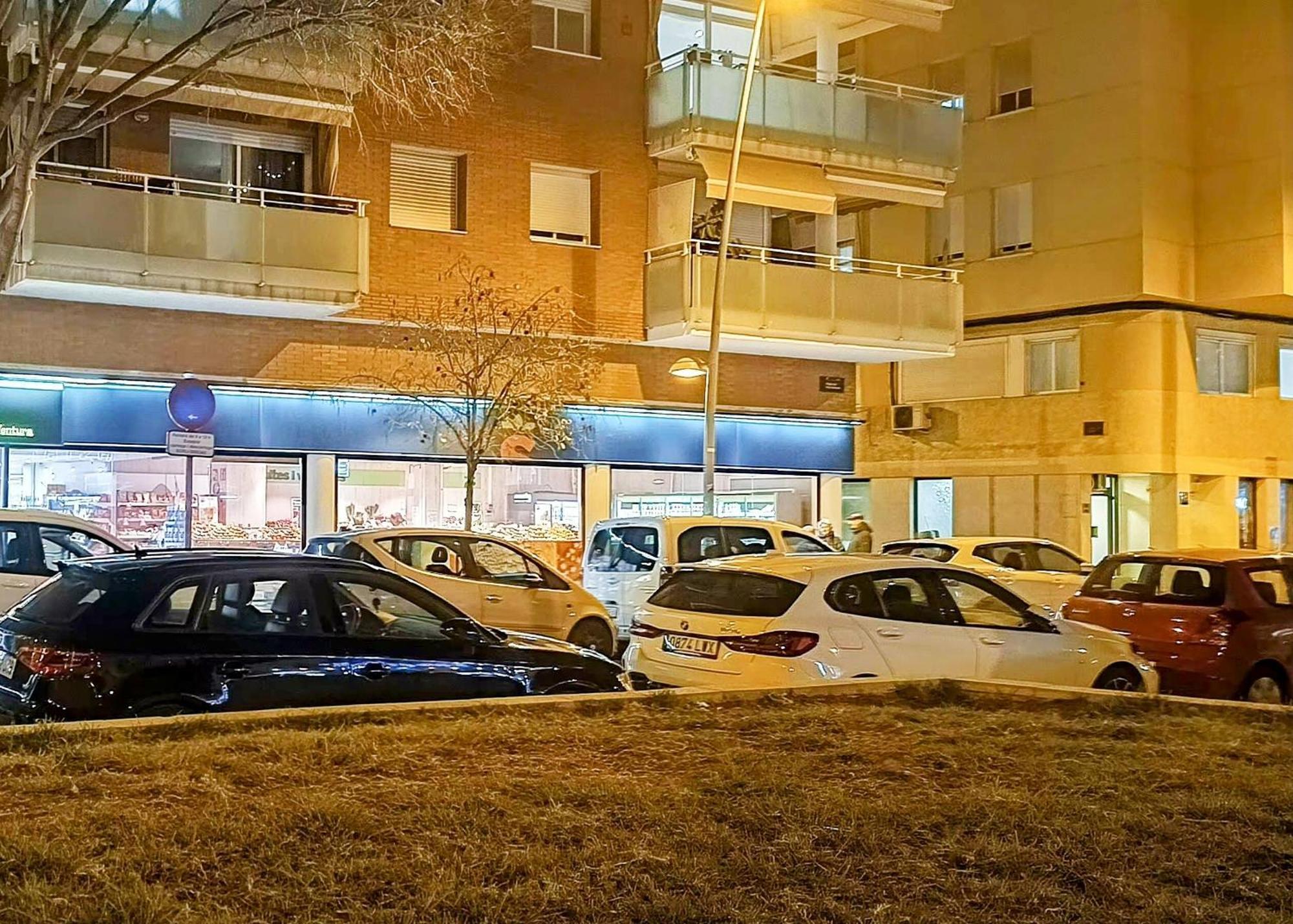 Hostal Estudios Бадалона Екстериор снимка