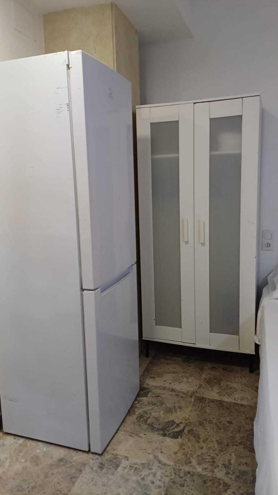 Hostal Estudios Бадалона Екстериор снимка